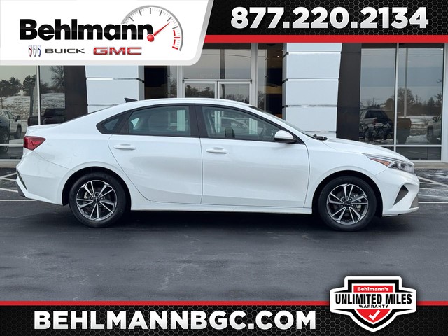 Troy MO 2024 Kia Forte more details - kia forte