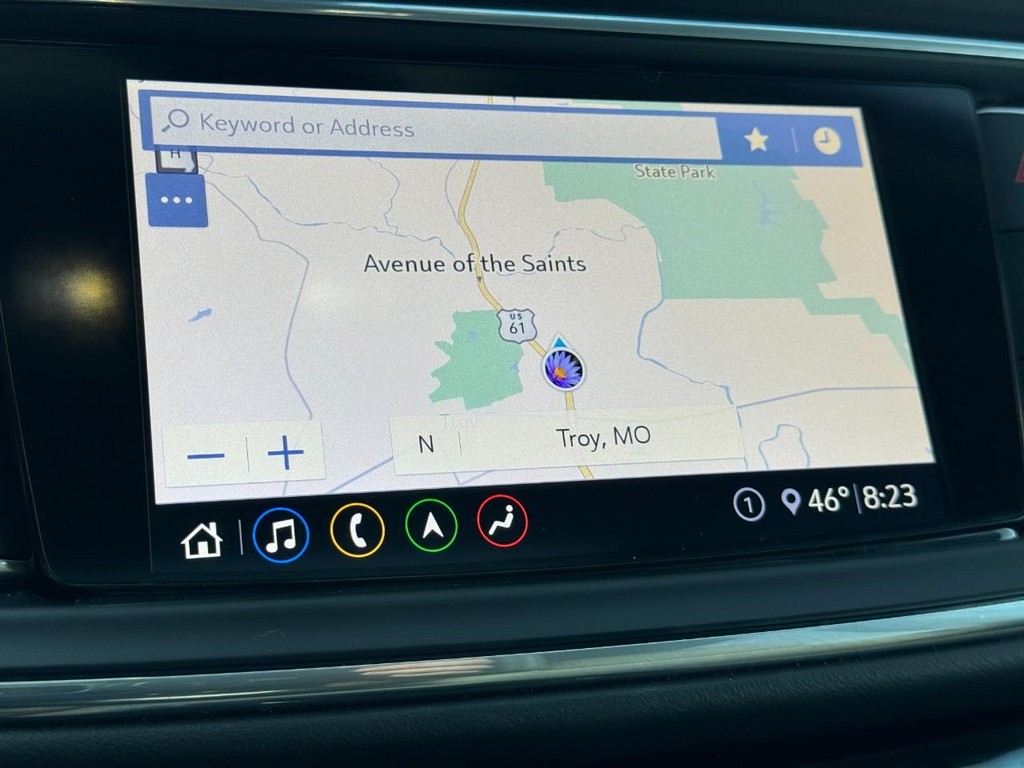 Buick Enclave Vehicle Full-screen Gallery Image 22