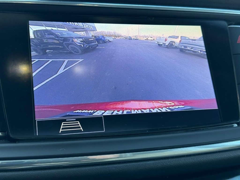 Buick Enclave Vehicle Full-screen Gallery Image 23