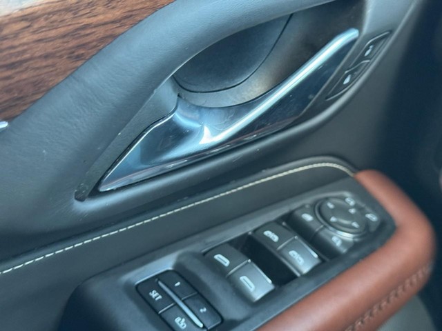 2024 GMC Yukon Denali Ultimate - Photo 29
