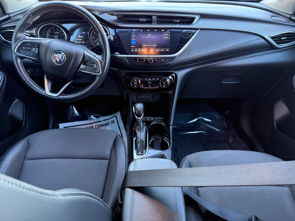 Buick Encore GX Vehicle Full-screen Gallery Image 11