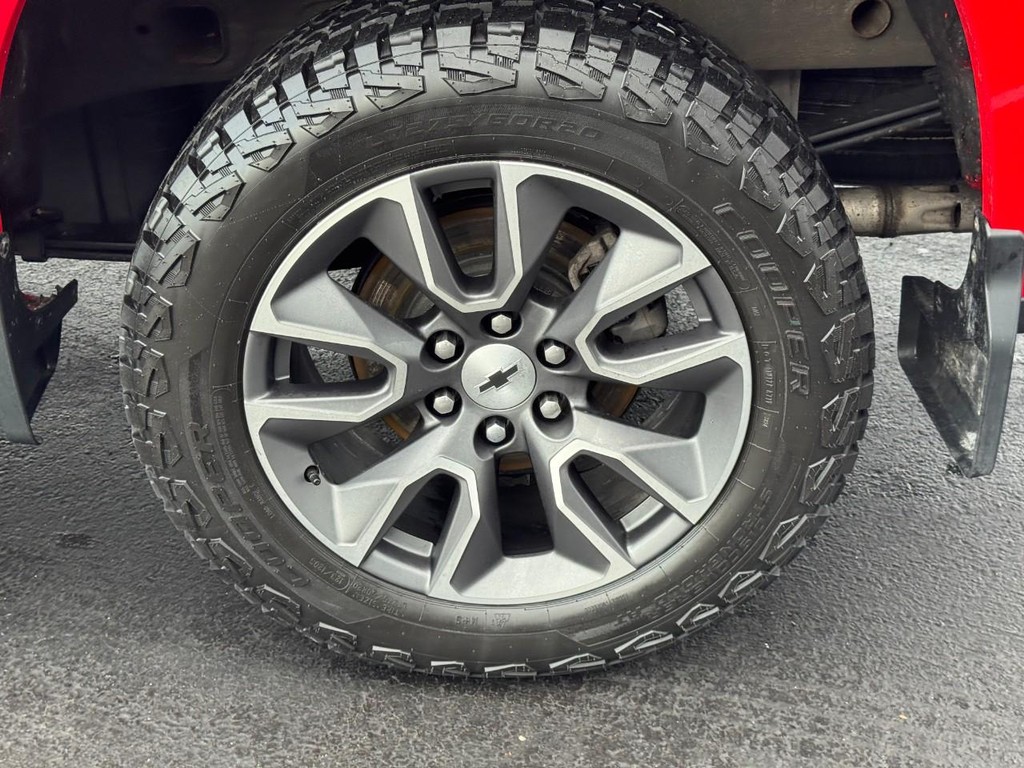 Chevrolet Silverado 1500 Vehicle Full-screen Gallery Image 07