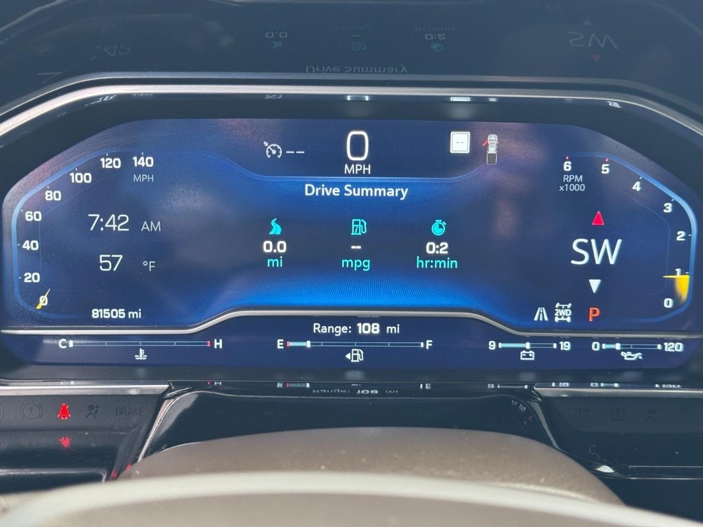 Chevrolet Silverado 1500 Vehicle Full-screen Gallery Image 20