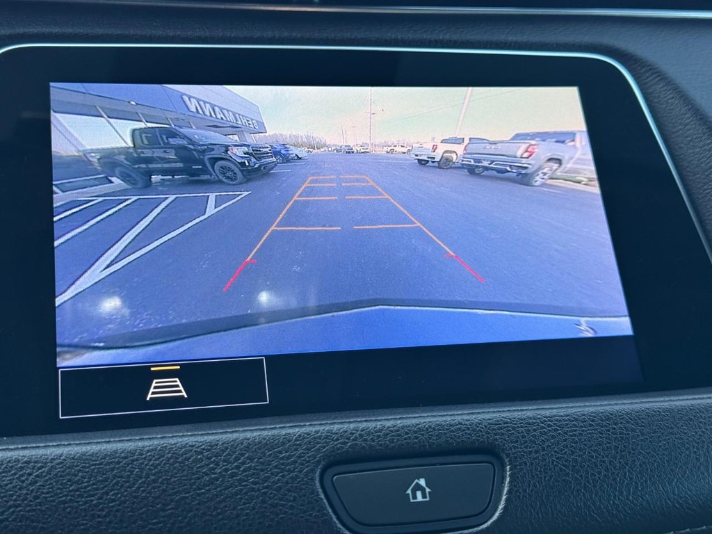 Cadillac XT4 Vehicle Full-screen Gallery Image 20