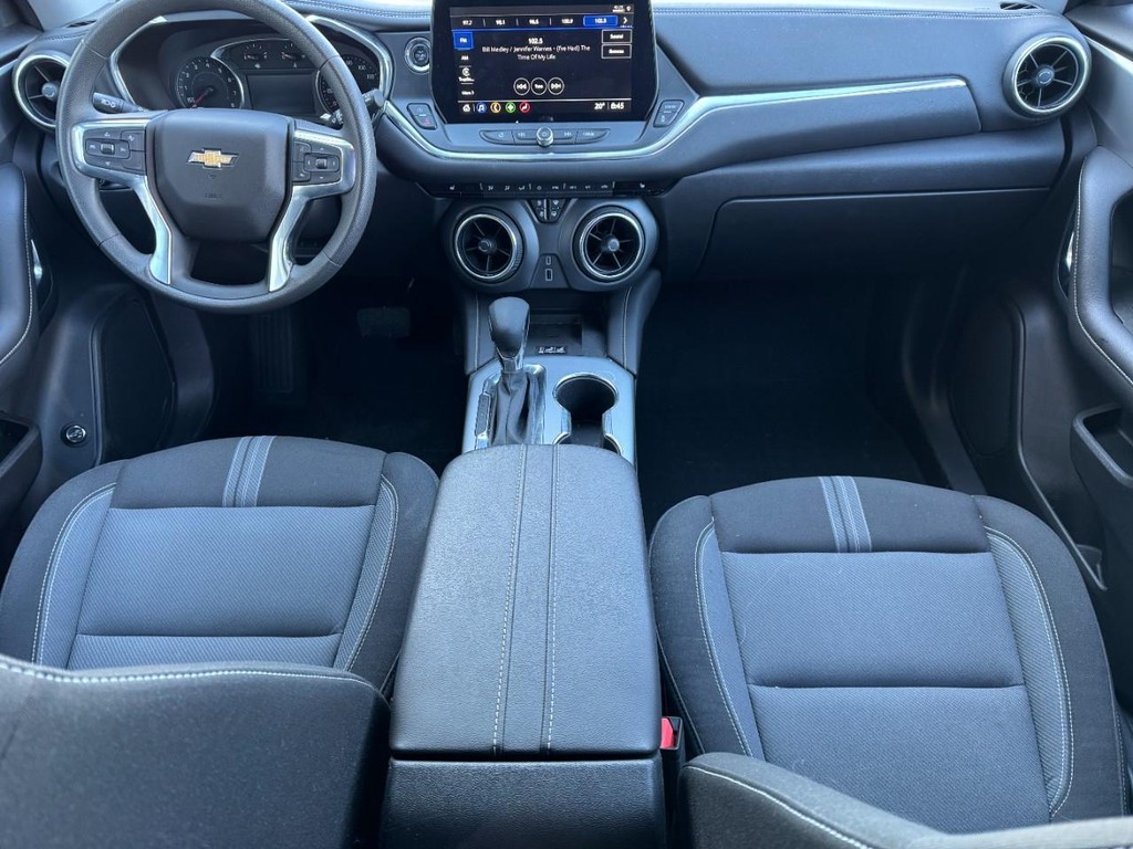 Chevrolet Blazer Vehicle Full-screen Gallery Image 11