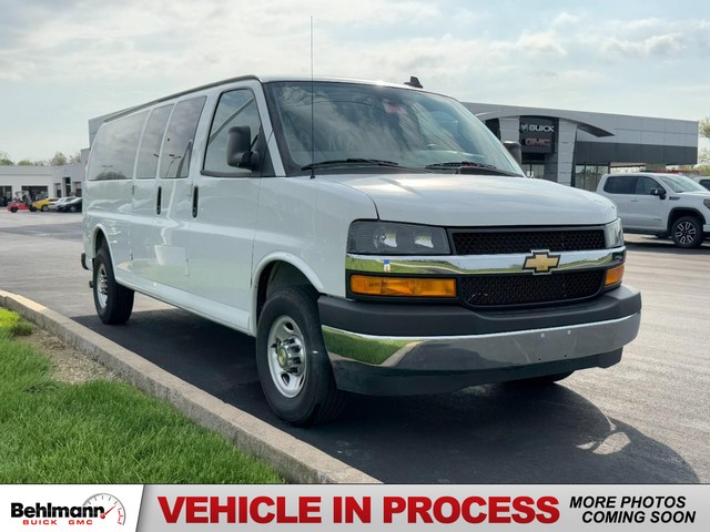 Troy MO 2025 Chevrolet Express Passenger more details - chevrolet express passenger