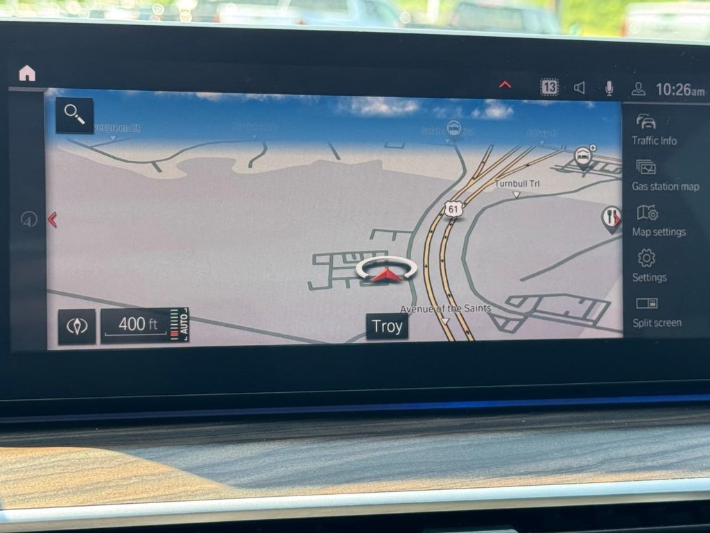 BMW 5 Series Vehicle Full-screen Gallery Image 20