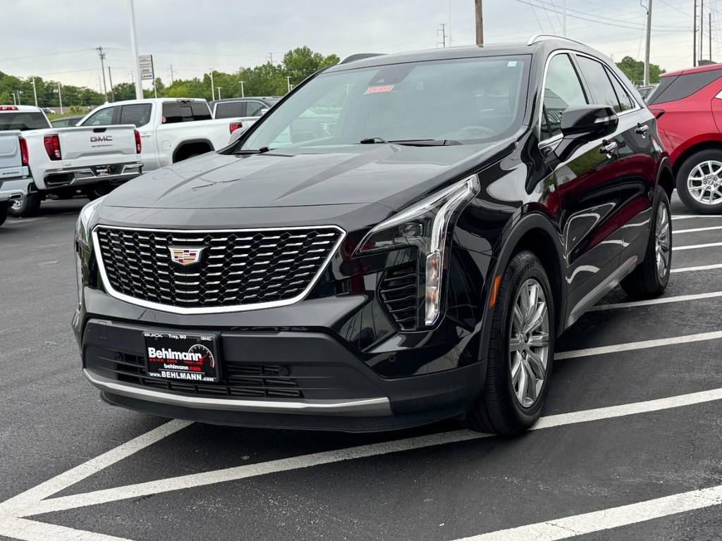 Cadillac XT4 Vehicle Full-screen Gallery Image 08