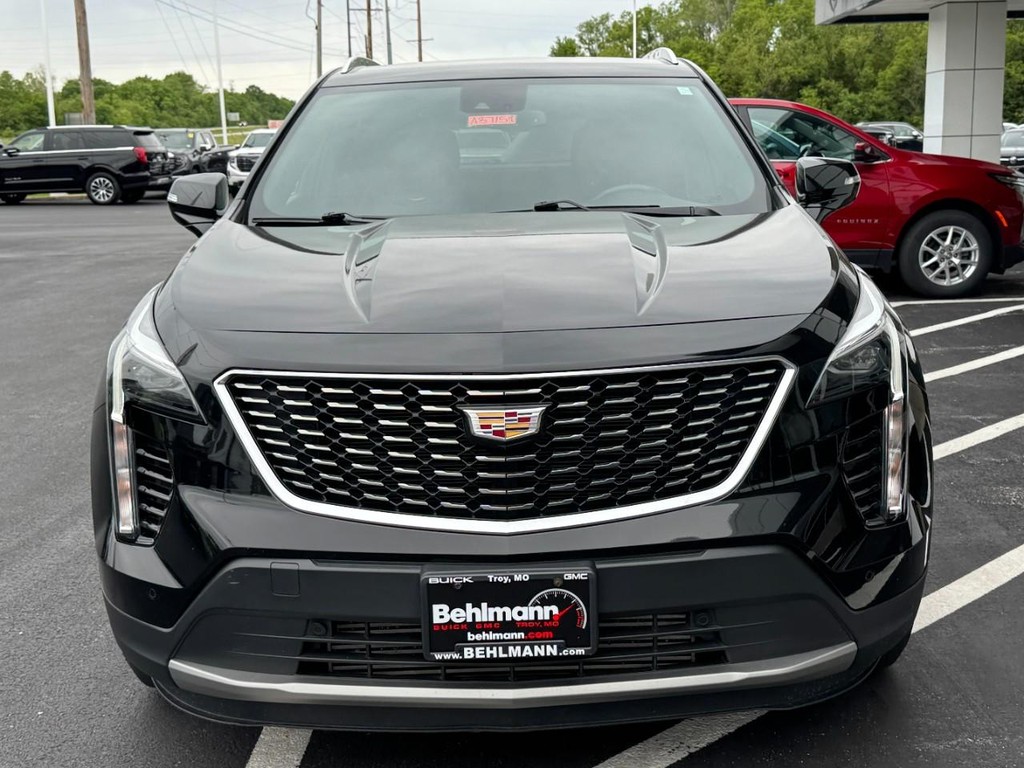 Cadillac XT4 Vehicle Full-screen Gallery Image 09