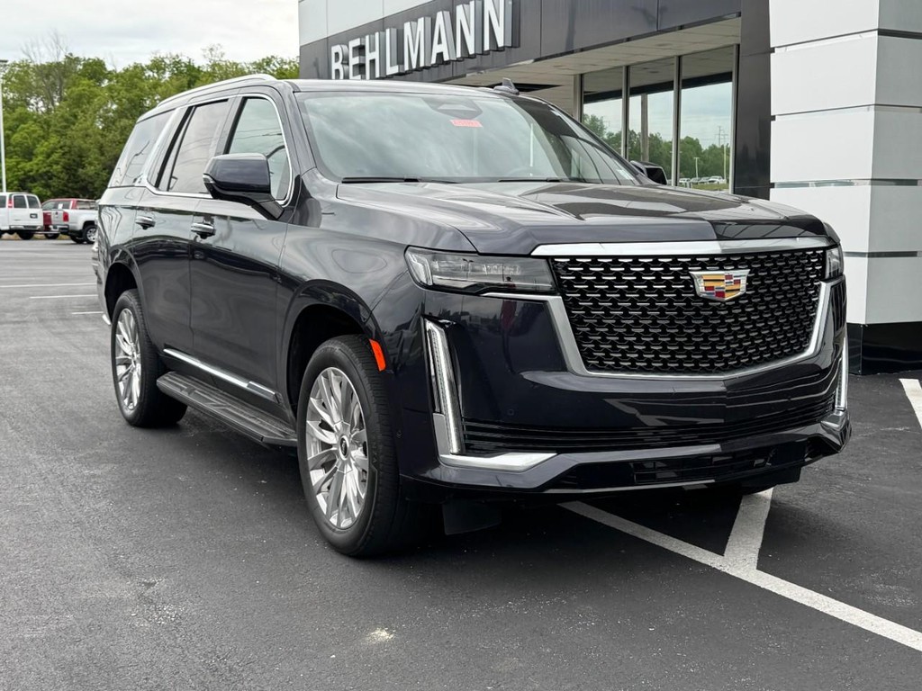 Cadillac Escalade Vehicle Full-screen Gallery Image 02