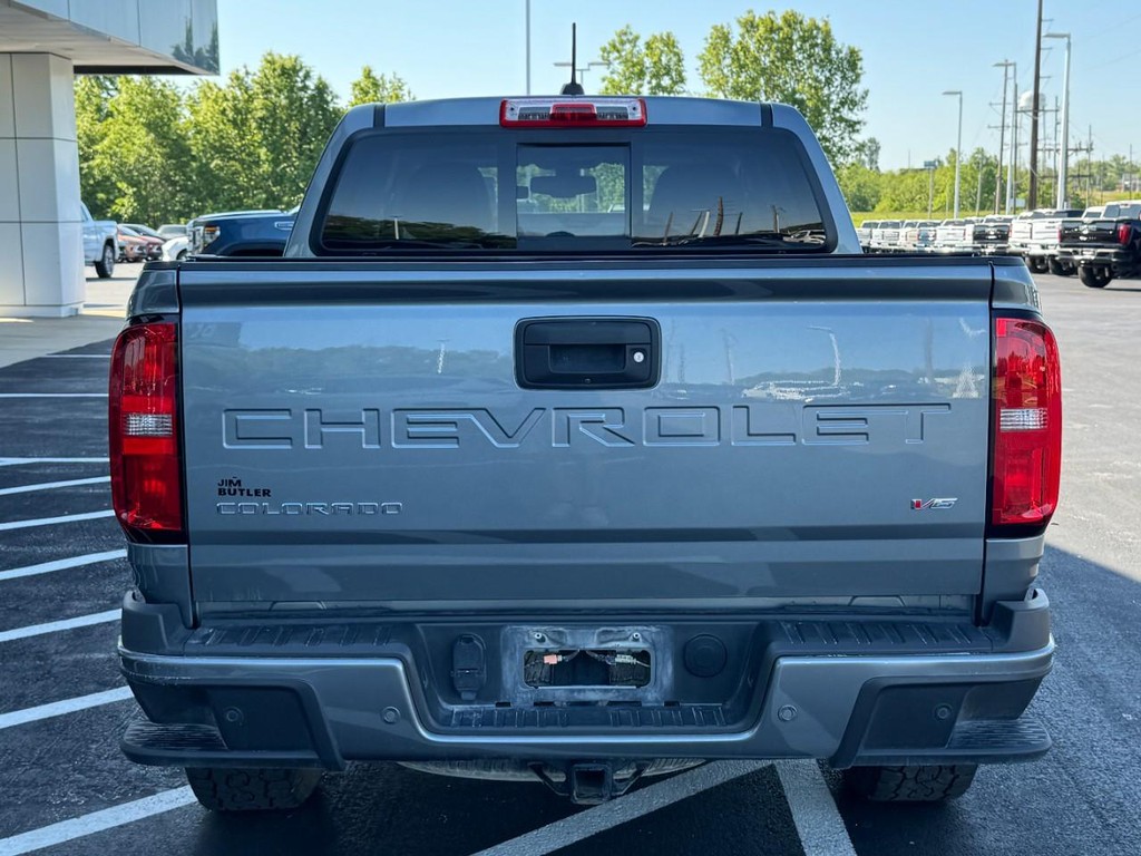 Chevrolet Colorado Vehicle Full-screen Gallery Image 04