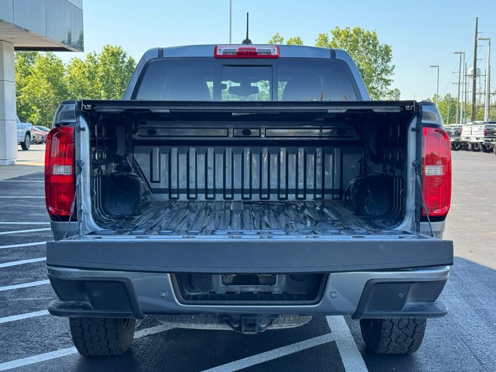 Chevrolet Colorado Vehicle Full-screen Gallery Image 05