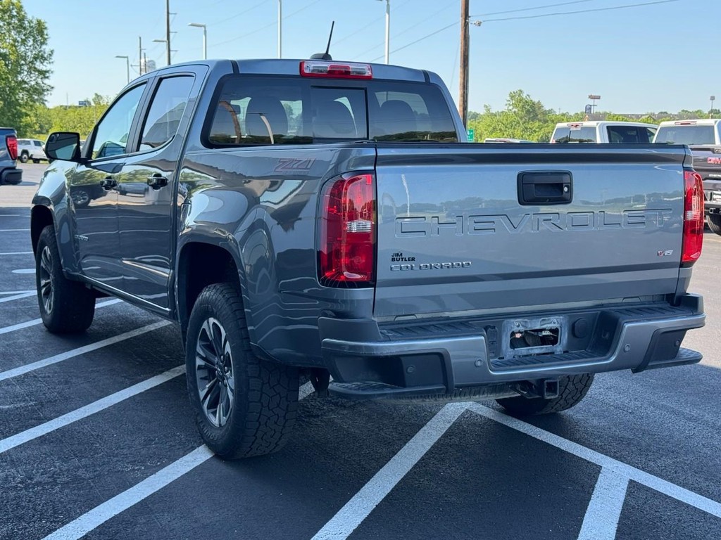 Chevrolet Colorado Vehicle Full-screen Gallery Image 06