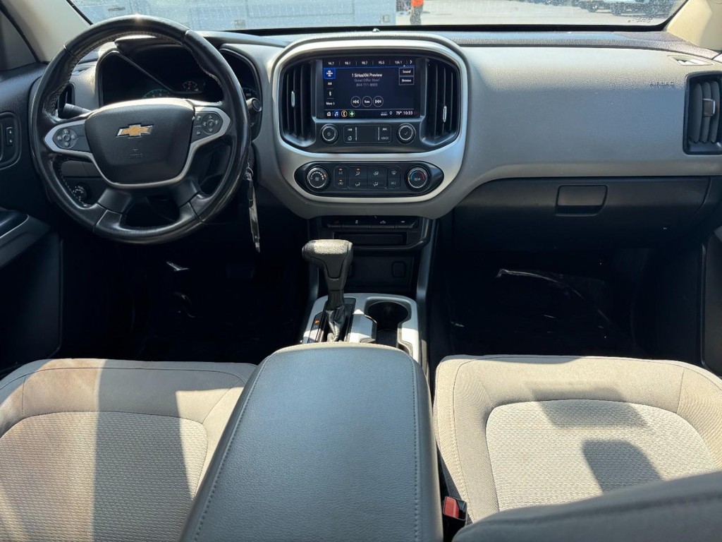 Chevrolet Colorado Vehicle Full-screen Gallery Image 11