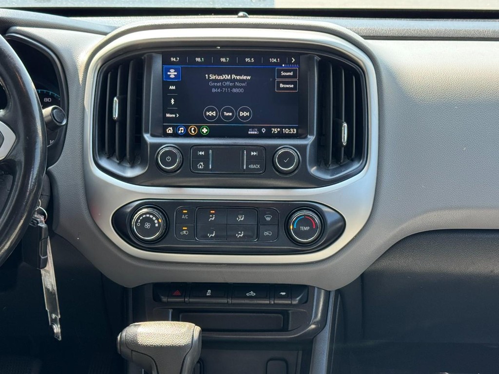 Chevrolet Colorado Vehicle Full-screen Gallery Image 13