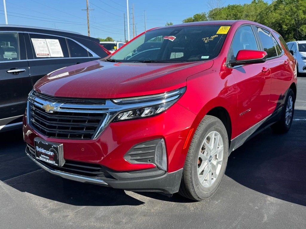 Chevrolet Equinox Vehicle Full-screen Gallery Image 02