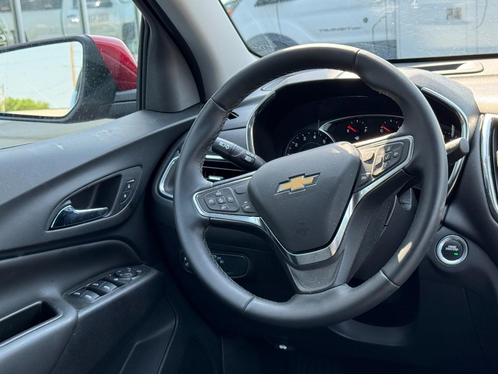 Chevrolet Equinox Vehicle Full-screen Gallery Image 07
