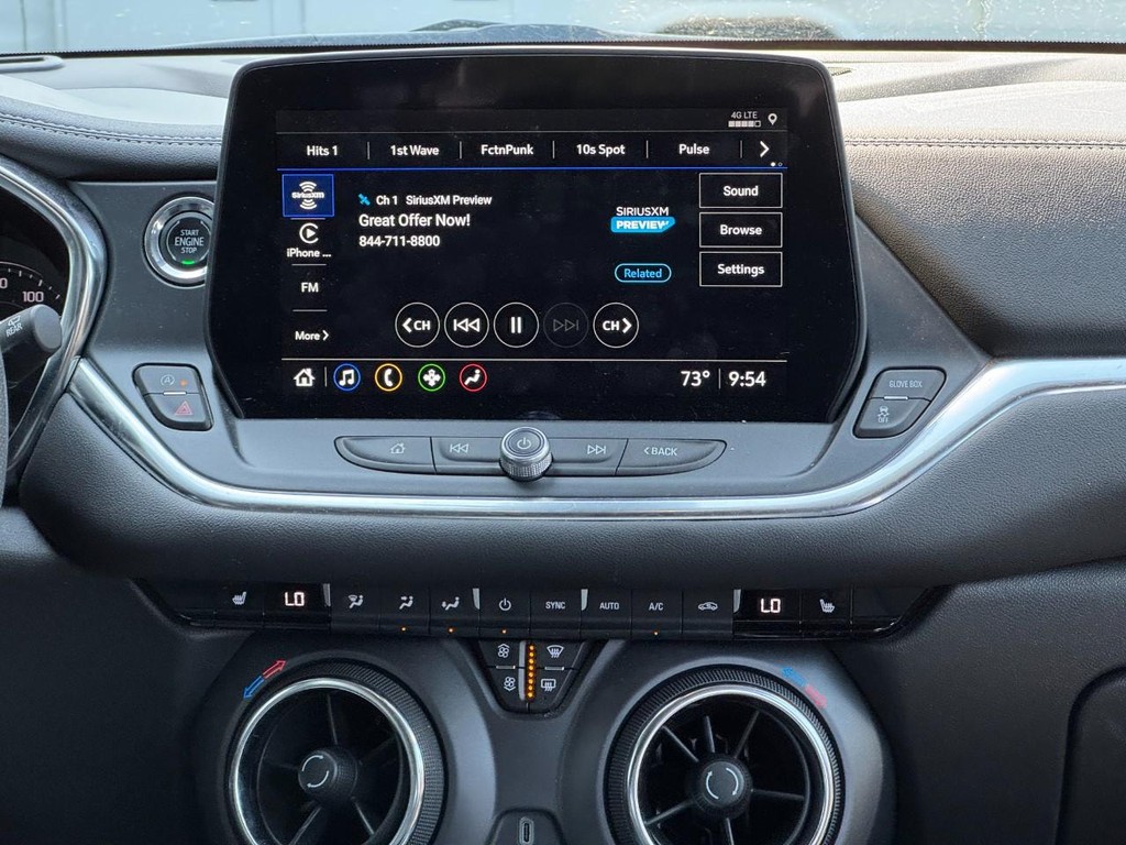 Chevrolet Blazer Vehicle Full-screen Gallery Image 13