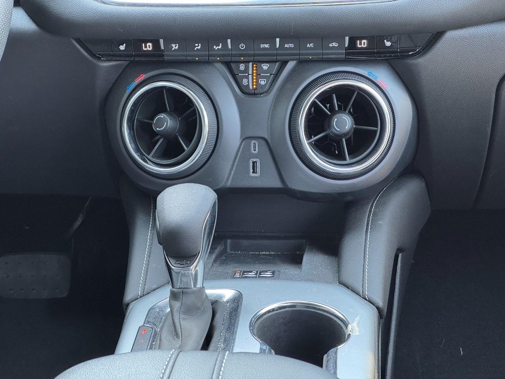 Chevrolet Blazer Vehicle Full-screen Gallery Image 14