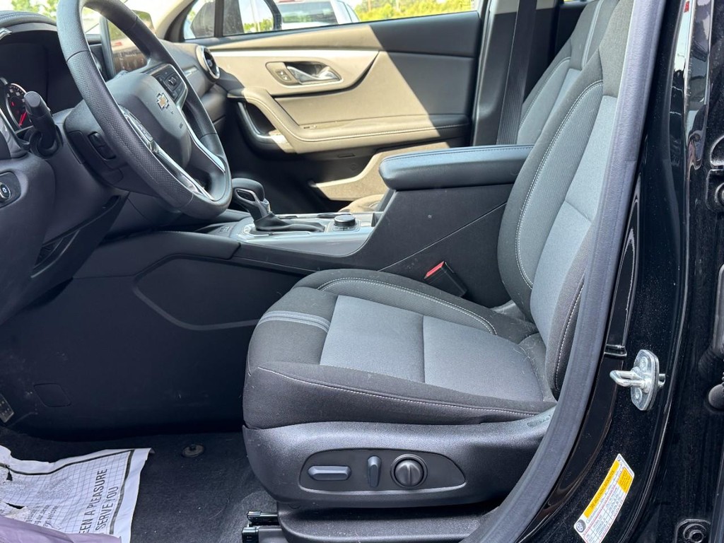 Chevrolet Blazer Vehicle Full-screen Gallery Image 22