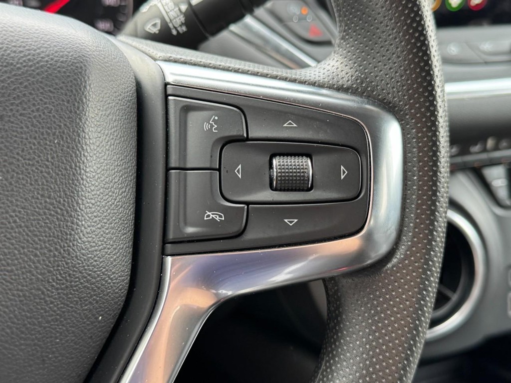 Chevrolet Blazer Vehicle Full-screen Gallery Image 17