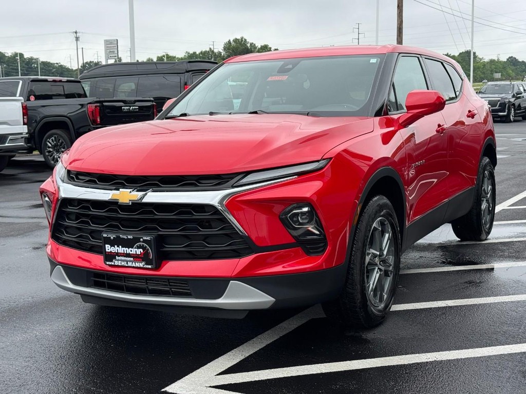 Chevrolet Blazer Vehicle Full-screen Gallery Image 08