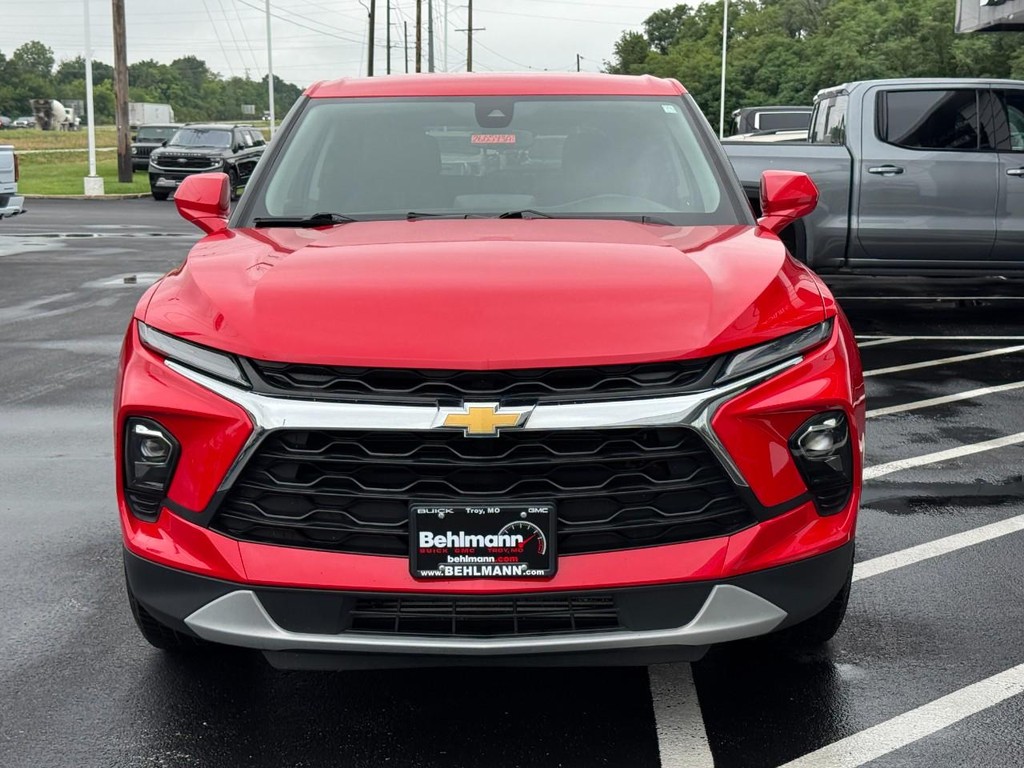 Chevrolet Blazer Vehicle Full-screen Gallery Image 09