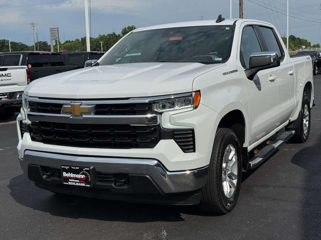 Chevrolet Silverado 1500 Vehicle Full-screen Gallery Image 08