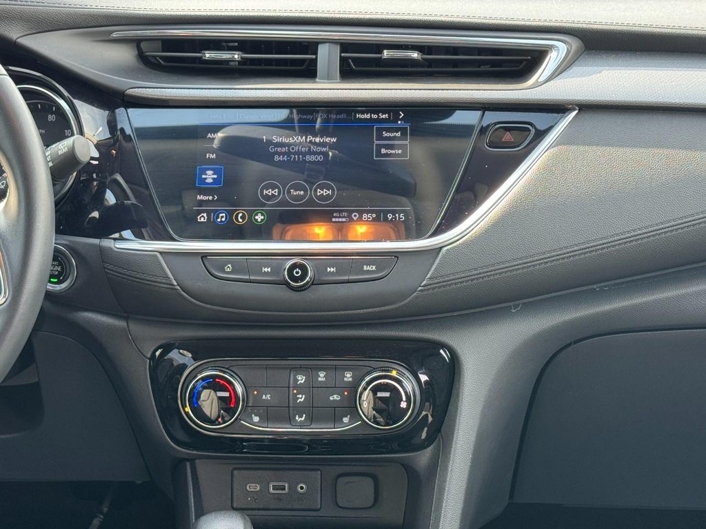 Buick Encore GX Vehicle Full-screen Gallery Image 13