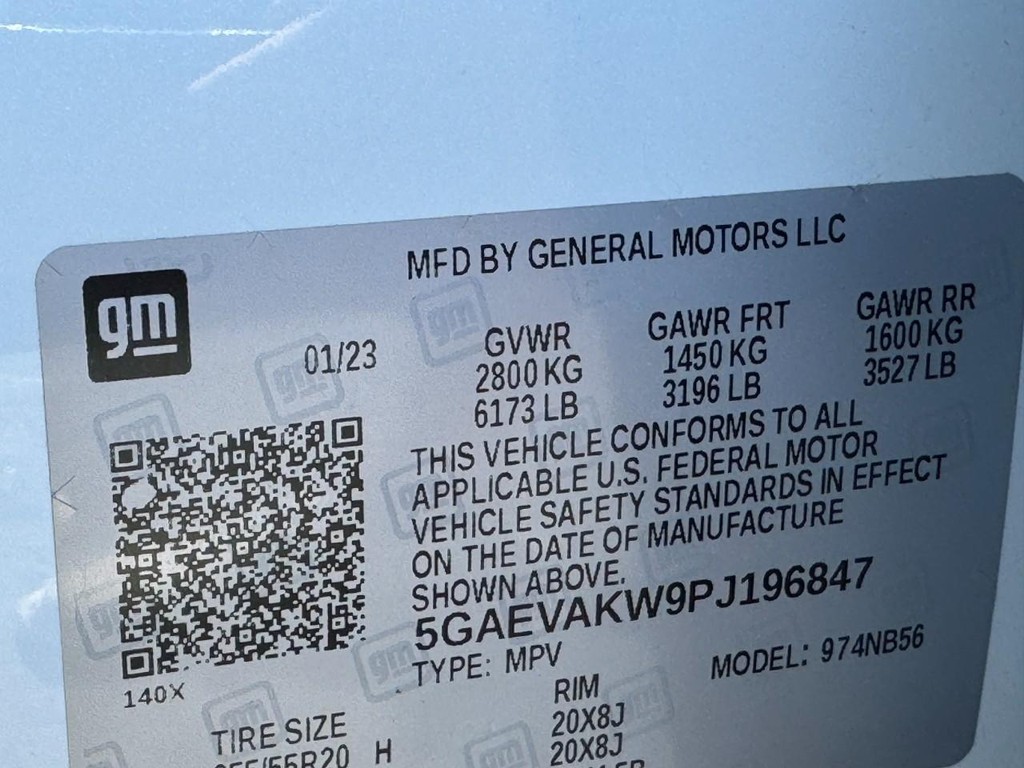 Buick Enclave Vehicle Full-screen Gallery Image 25
