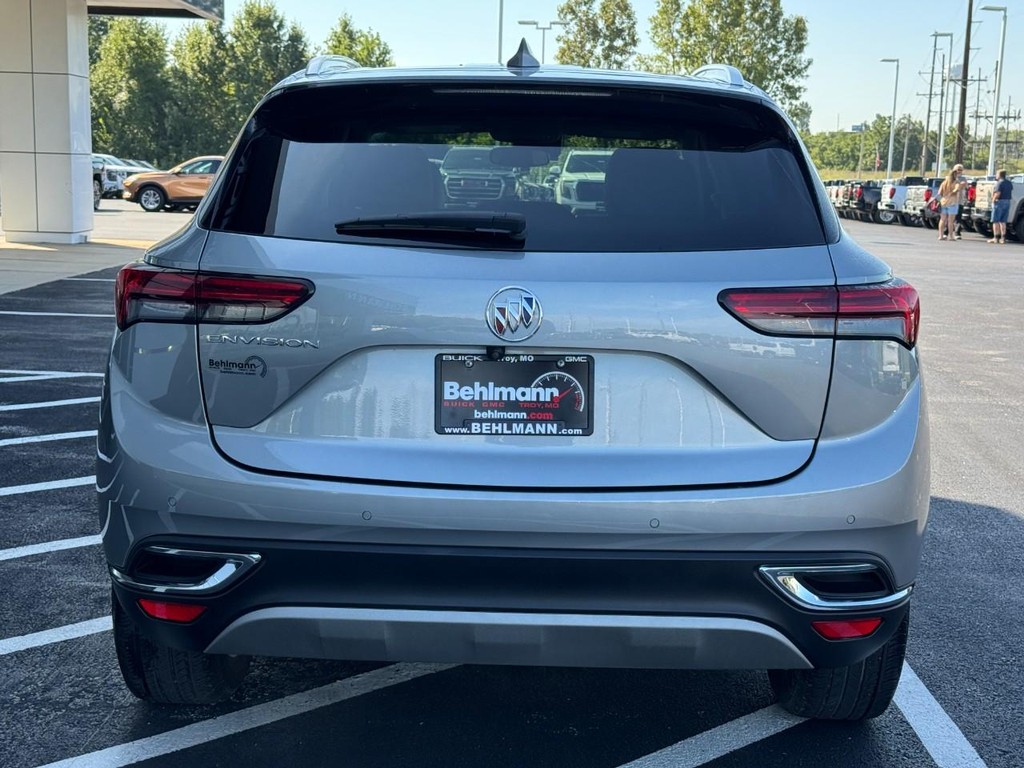 Buick Envision Vehicle Full-screen Gallery Image 04