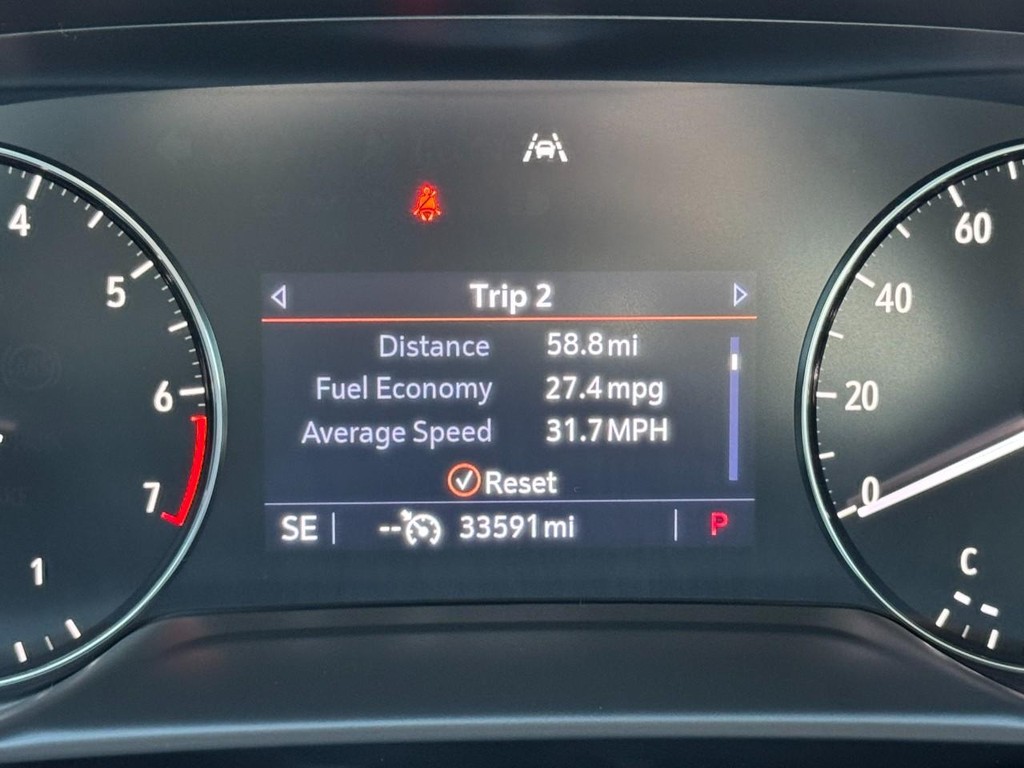 Buick Envision Vehicle Full-screen Gallery Image 18