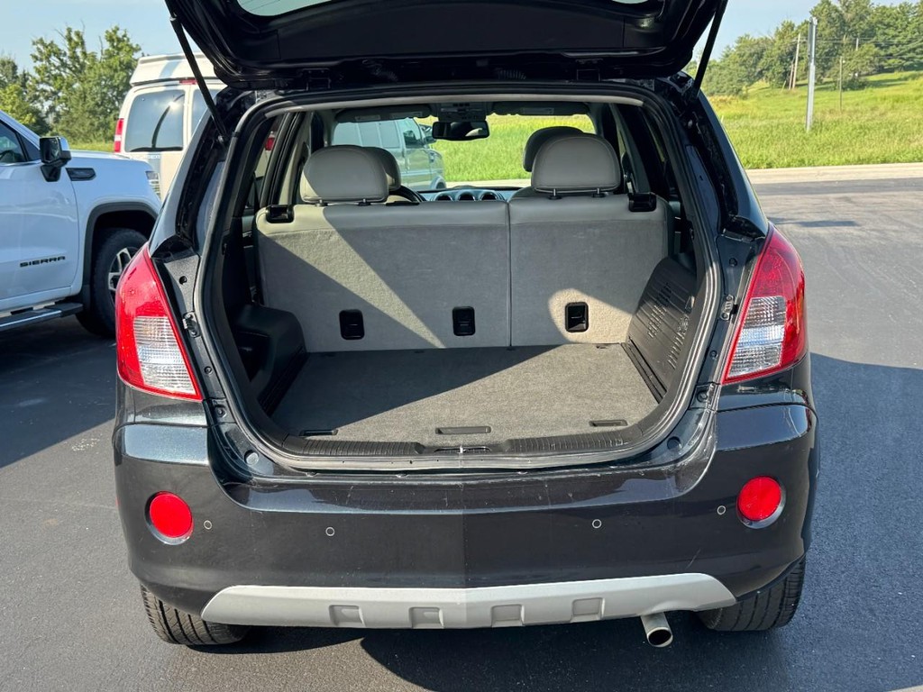 Chevrolet Captiva Sport Fleet Vehicle Full-screen Gallery Image 05