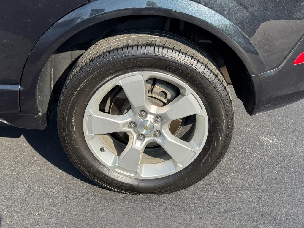 Chevrolet Captiva Sport Fleet Vehicle Full-screen Gallery Image 07