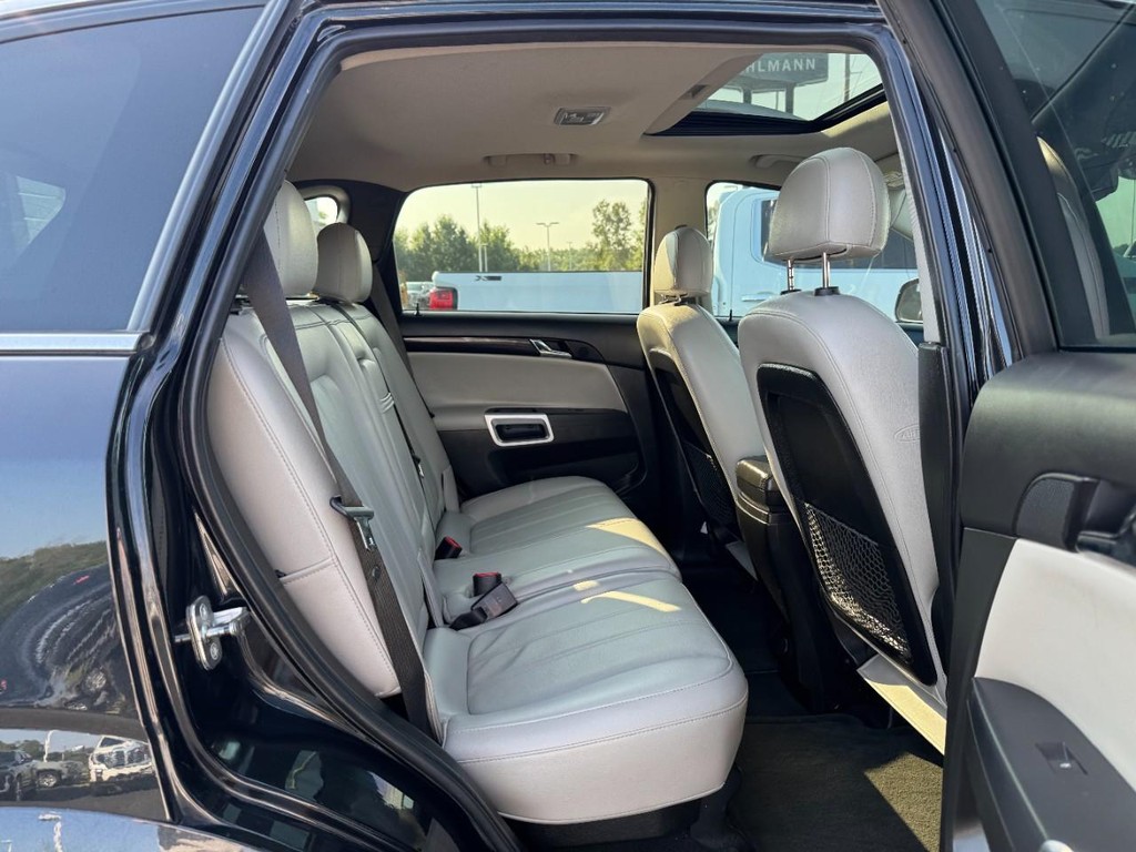 Chevrolet Captiva Sport Fleet Vehicle Full-screen Gallery Image 10