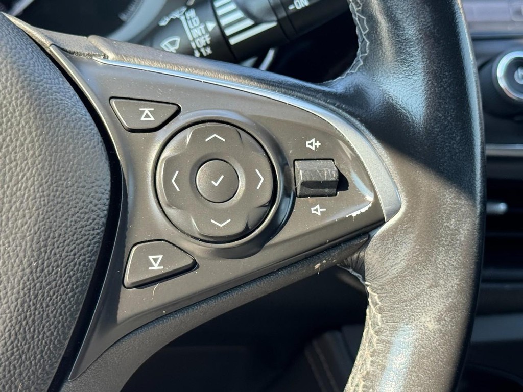 Buick Envision Vehicle Full-screen Gallery Image 18