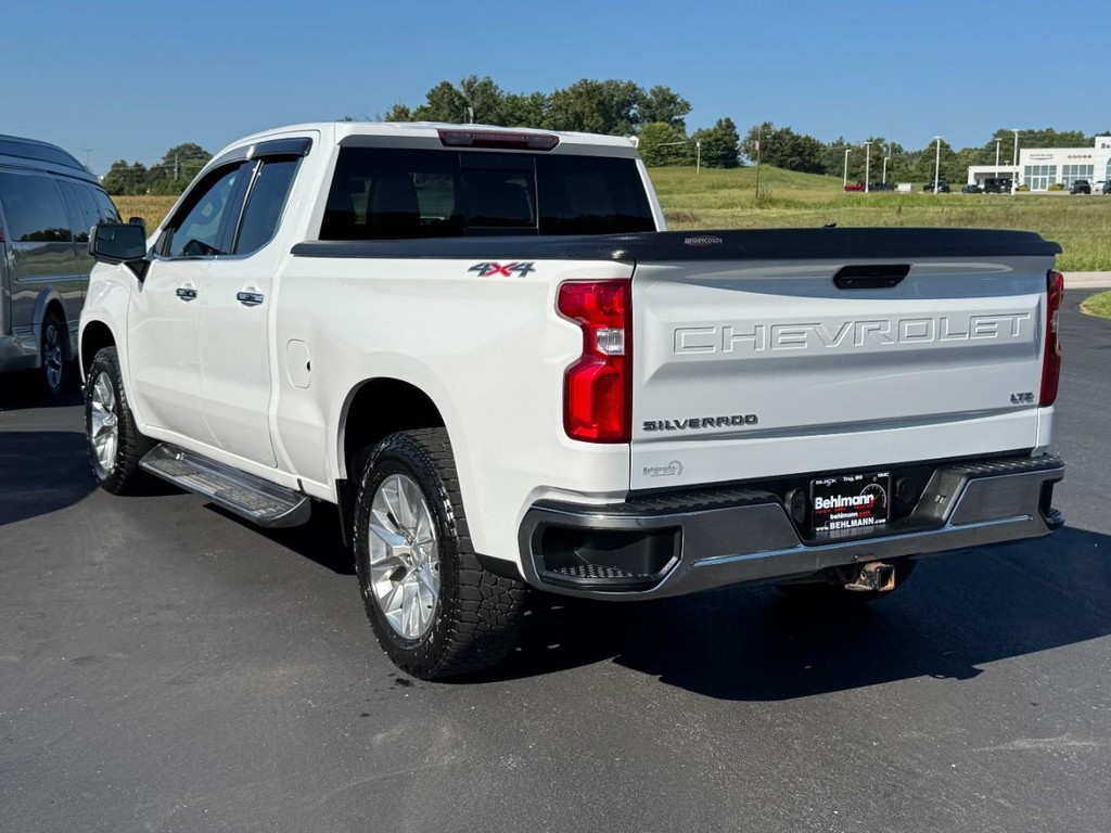 Chevrolet Silverado 1500 Vehicle Full-screen Gallery Image 06