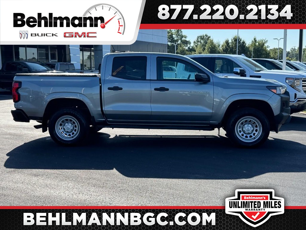 Chevrolet Colorado Vehicle Full-screen Gallery Image 01