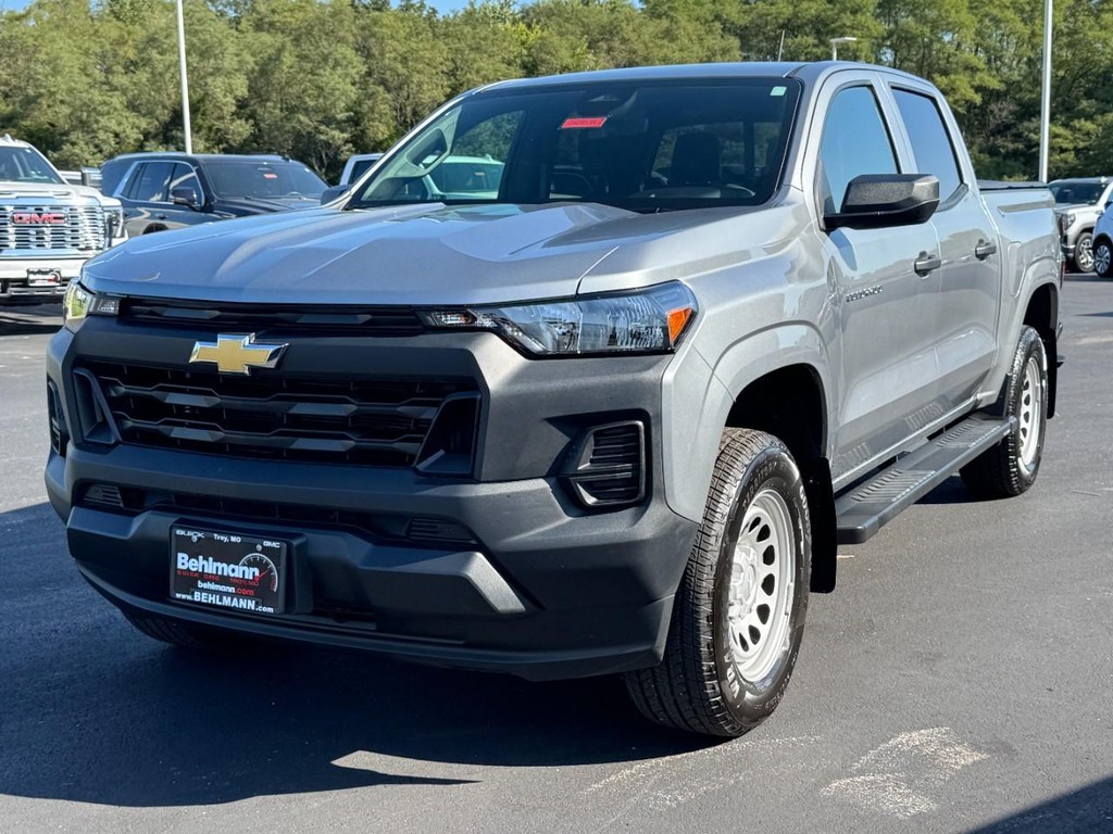 Chevrolet Colorado Vehicle Full-screen Gallery Image 08