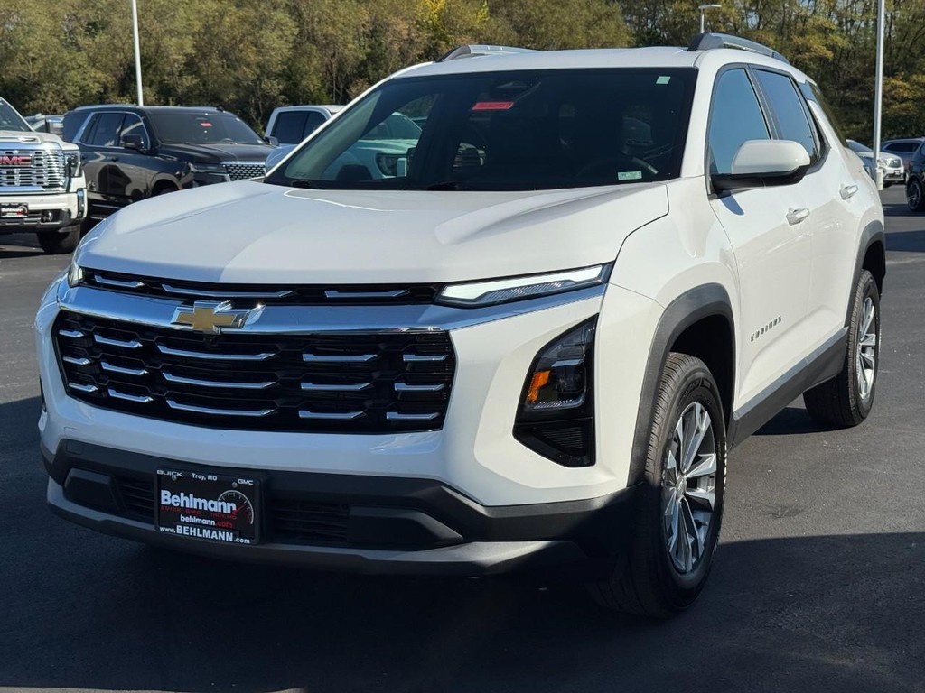 Chevrolet Equinox Vehicle Full-screen Gallery Image 08