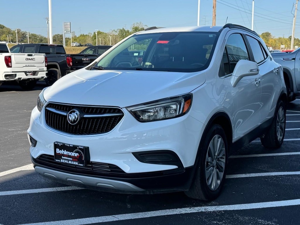 Buick Encore Vehicle Full-screen Gallery Image 08