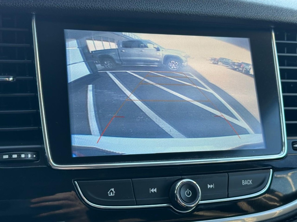 Buick Encore Vehicle Full-screen Gallery Image 20