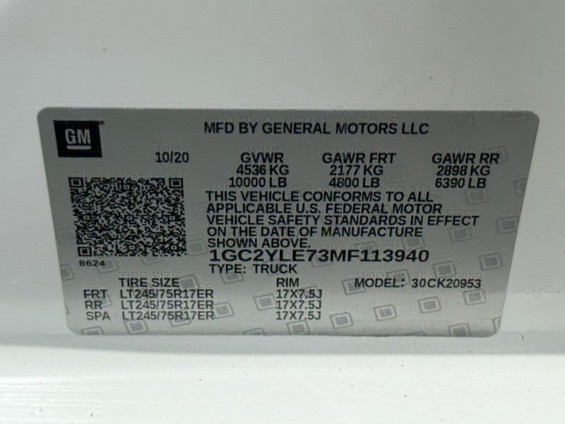 Chevrolet Silverado 2500HD Vehicle Image 20