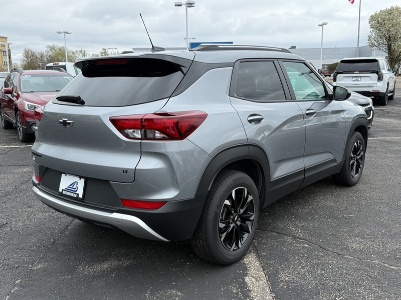 Chevrolet Trailblazer Vehicle Image 03