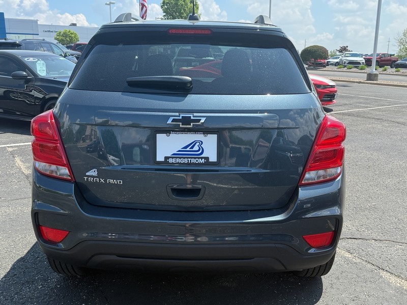 Chevrolet Trax Vehicle Image 04