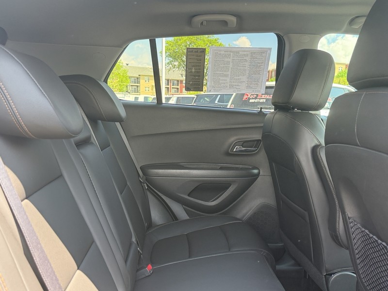 Chevrolet Trax Vehicle Image 10