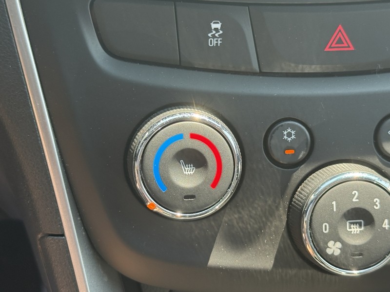 Chevrolet Trax Vehicle Image 20