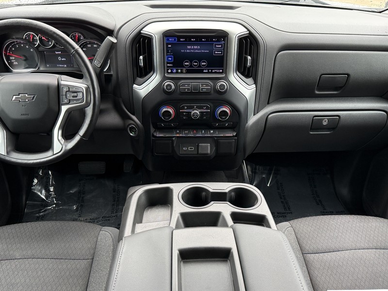 Chevrolet Silverado 1500 Vehicle Image 11