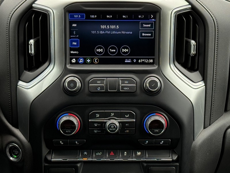 Chevrolet Silverado 1500 Vehicle Image 12
