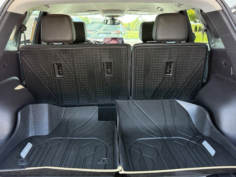 Chevrolet Blazer Vehicle Image 05